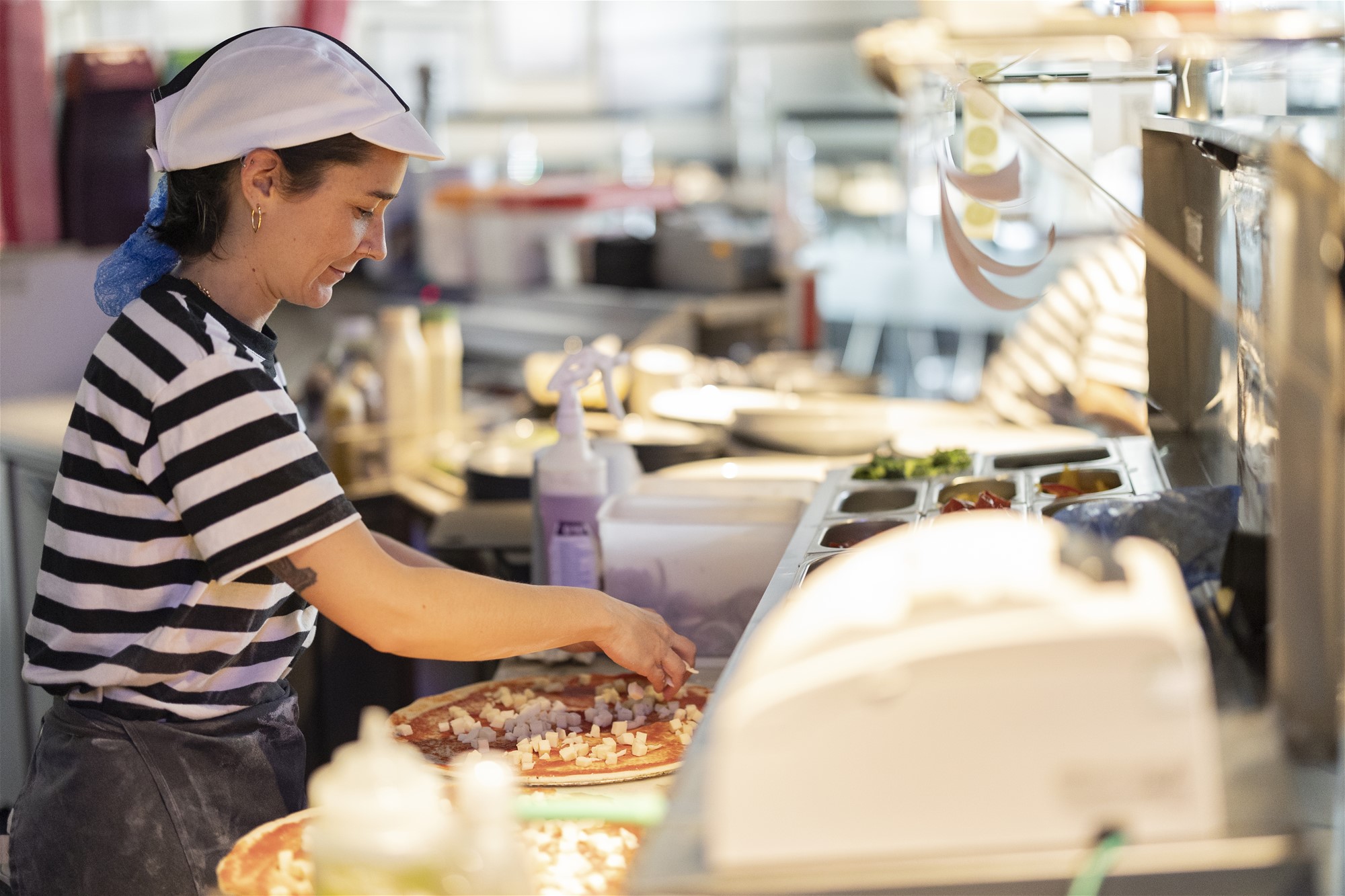 TAKEAWAY PIZZA & COFFEE IN HIGH FOOT TRAFFIC AREA