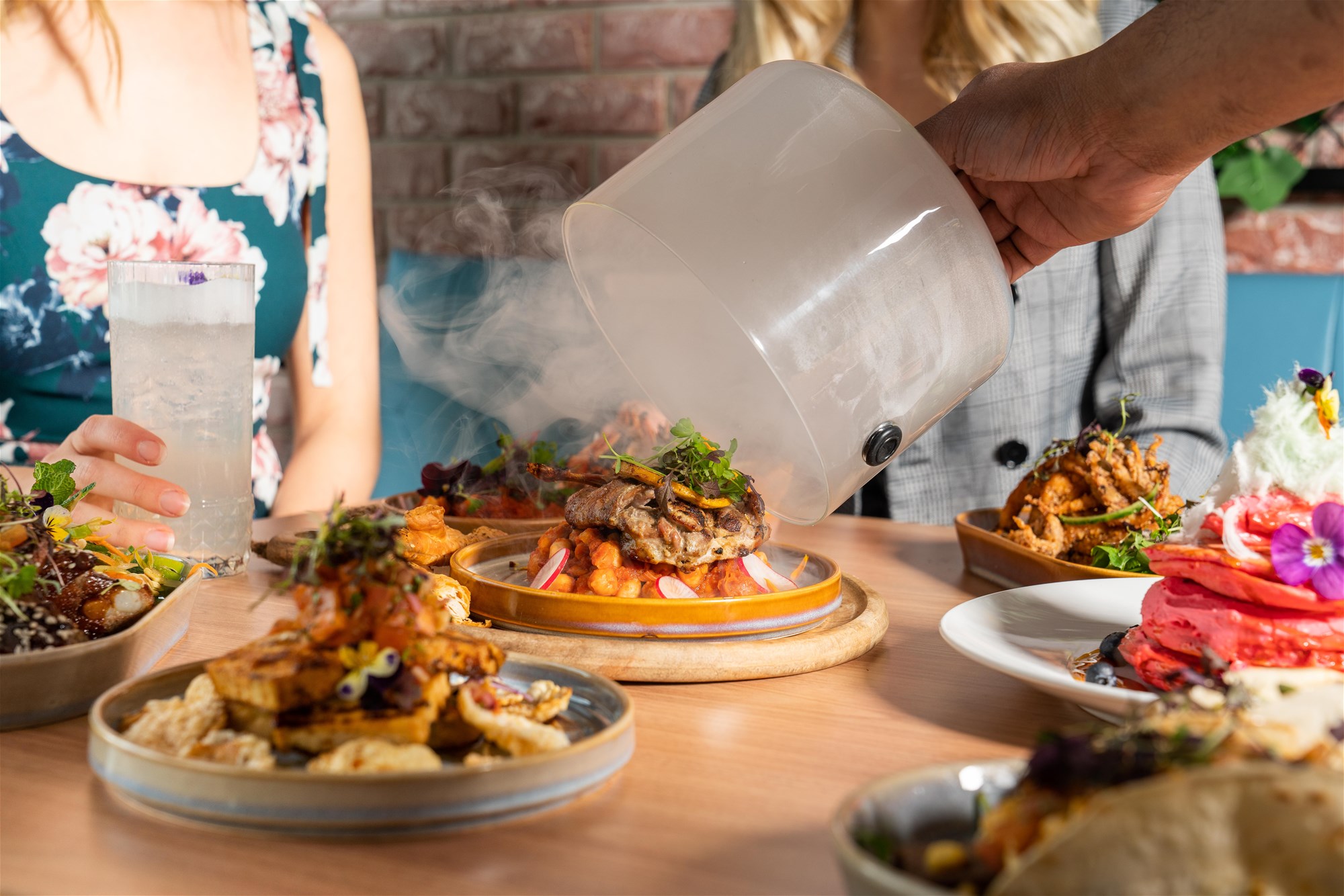 Iconic Dual Waterfront Dining & Bar Venues with exceptional returns